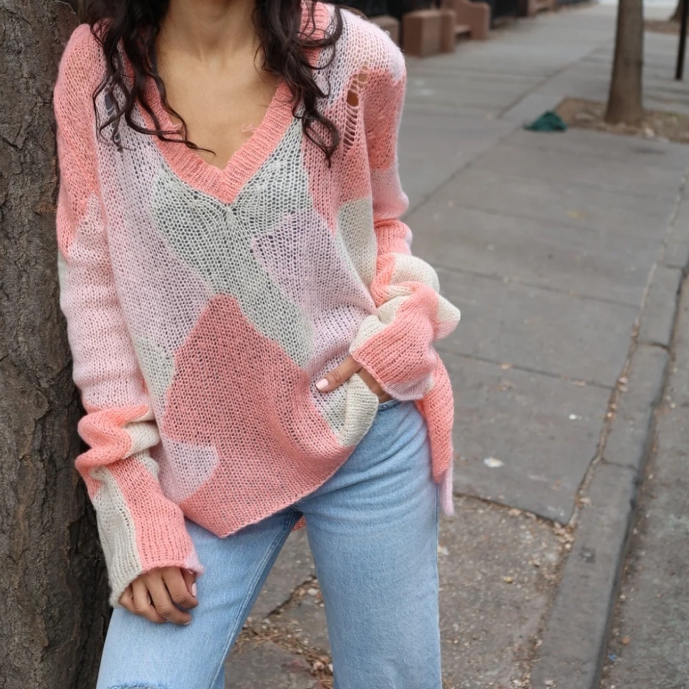 Camo Distressed V Lightweight Flamingo M/L